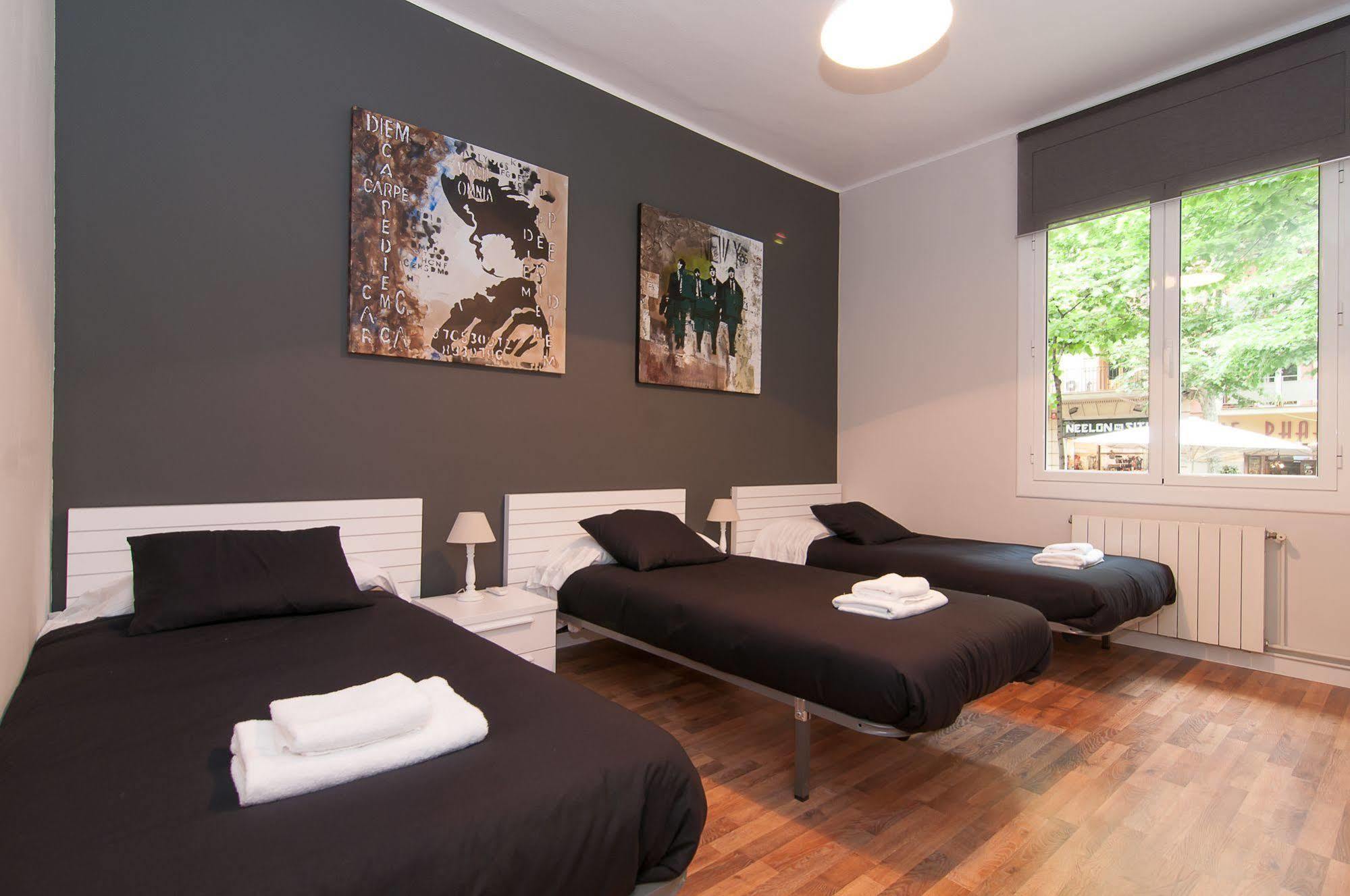 Bbarcelona Apartments Gaudi Avenue Flats Extérieur photo